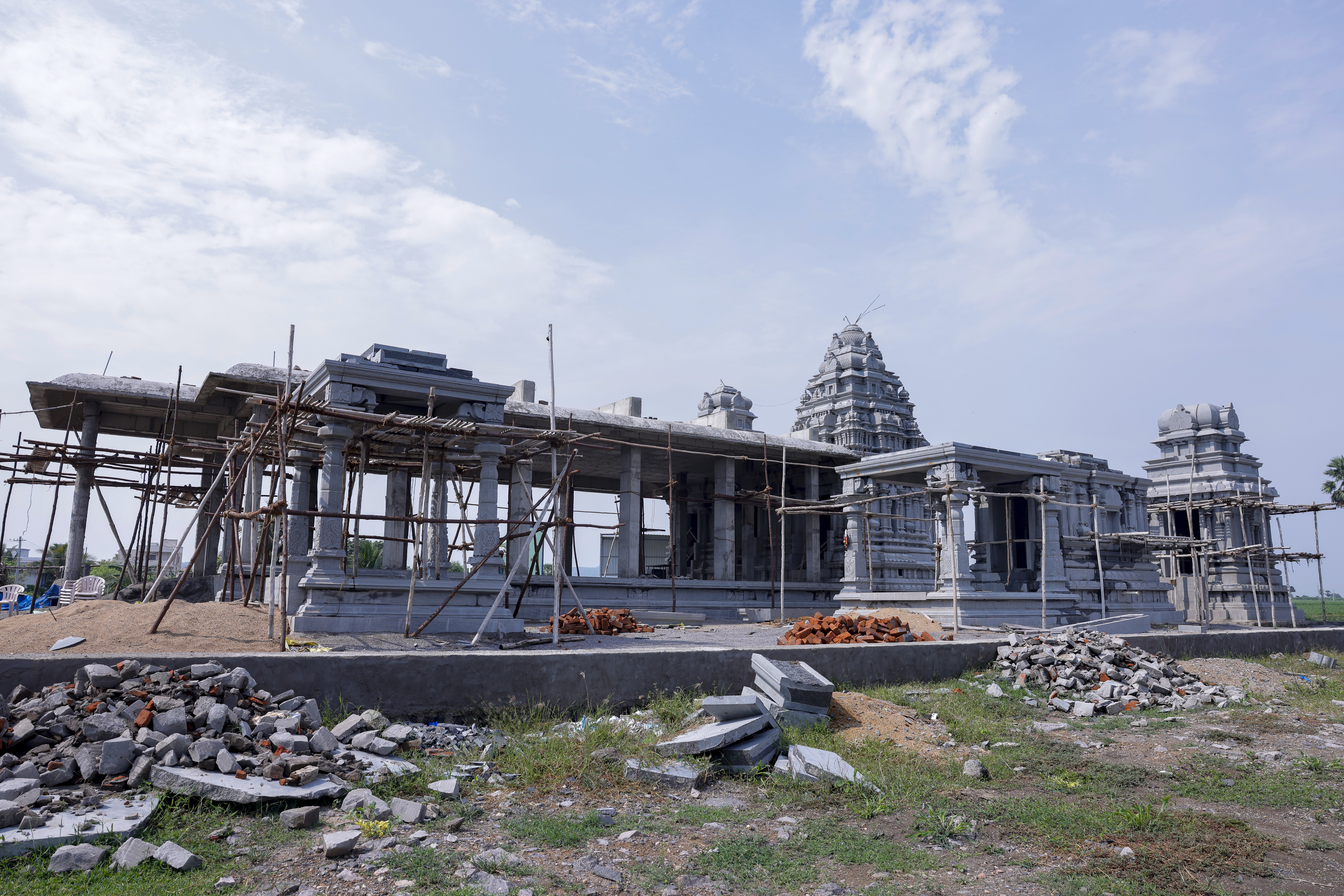 Stone Prakaram & Temple Elevation View 6 (ప్రదక్షిణ మార్గం & ఆలయ ముఖద్వారం 6)